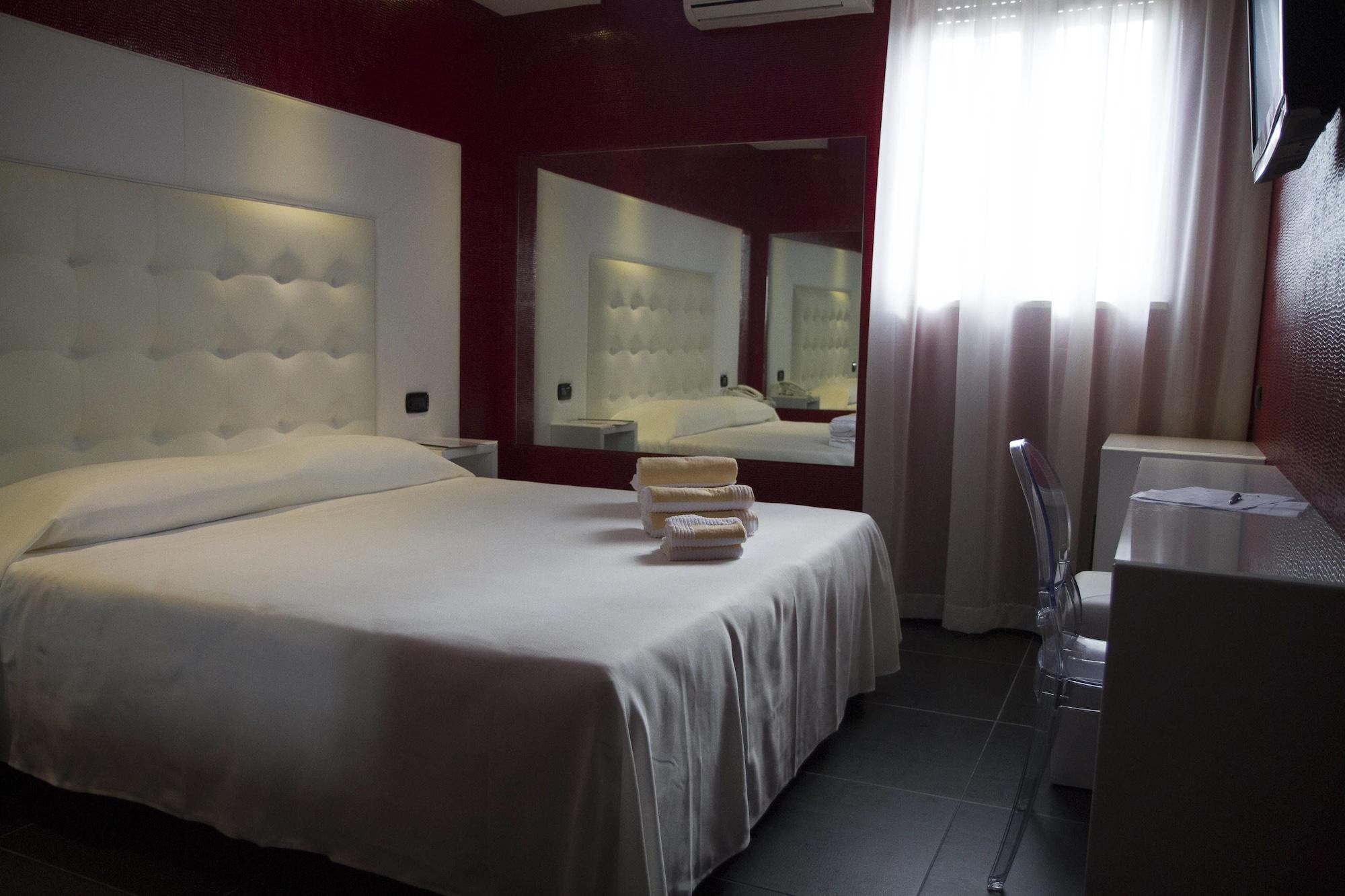 Kleopatra Design Hotel Napoli Dış mekan fotoğraf