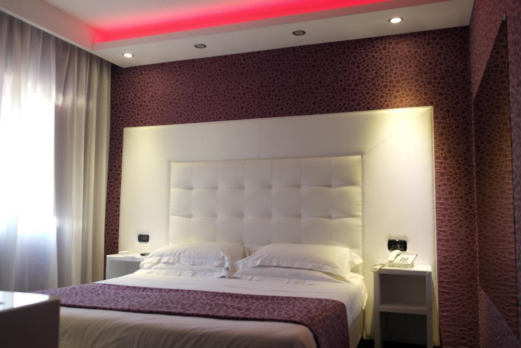 Kleopatra Design Hotel Napoli Dış mekan fotoğraf