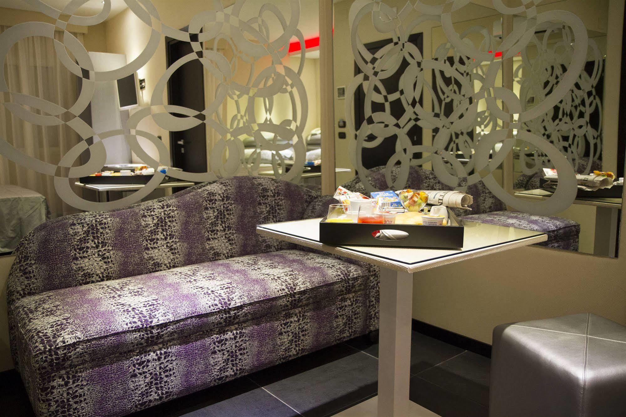 Kleopatra Design Hotel Napoli Dış mekan fotoğraf