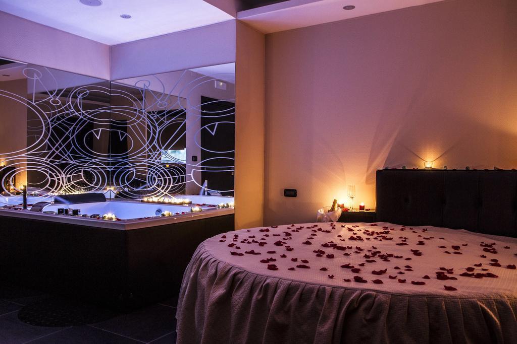 Kleopatra Design Hotel Napoli Dış mekan fotoğraf